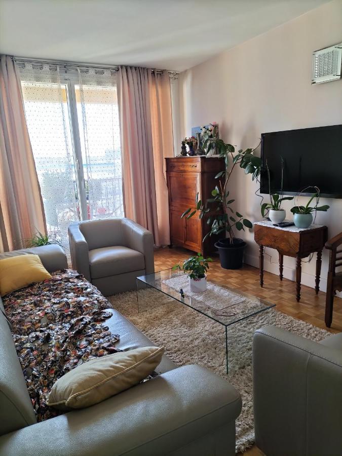 Balcon Surplombant Le Sud De Paris Daire Arcueil Dış mekan fotoğraf